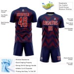 Benutzerdefiniertes Sublimations-Fußballtrikot mit der Linie in Marineblau und Rot mit Weiß Benutzerdefiniertes Sublimations-Fußballtrikot mit der Linie in Marineblau und Rot mit Weiß