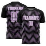 Benutzerdefiniertes Sublimations-Fußballtrikot in Schwarz-Hellviolett mit weißer Linie Benutzerdefiniertes Sublimations-Fußballtrikot in Schwarz-Hellviolett mit weißer Linie
