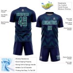 Benutzerdefiniertes Sublimations-Fußballtrikot mit Marineblau-Blaugrün-Weiß-Linie Benutzerdefiniertes Sublimations-Fußballtrikot mit Marineblau-Blaugrün-Weiß-Linie