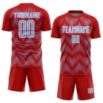 Benutzerdefiniertes rot-hellblau-weißes Sublimations-Fußballtrikot Benutzerdefiniertes rot-hellblau-weißes Sublimations-Fußballtrikot