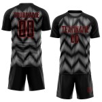 Benutzerdefiniertes schwarz-rot-weißes Sublimations-Fußballtrikot Benutzerdefiniertes schwarz-rot-weißes Sublimations-Fußballtrikot