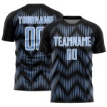 Benutzerdefiniertes schwarz-hellblau-weißes Sublimations-Fußballtrikot Benutzerdefiniertes schwarz-hellblau-weißes Sublimations-Fußballtrikot