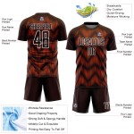 Benutzerdefiniertes braun-orange-weißes Sublimations-Fußballtrikot Benutzerdefiniertes braun-orange-weißes Sublimations-Fußballtrikot