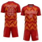 Benutzerdefiniertes rot-gelb-weißes Sublimations-Fußballtrikot Benutzerdefiniertes rot-gelb-weißes Sublimations-Fußballtrikot