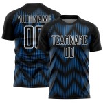 Benutzerdefiniertes Sublimations-Fußballtrikot in Schwarz-Pulverblau mit weißer Linie Benutzerdefiniertes Sublimations-Fußballtrikot in Schwarz-Pulverblau mit weißer Linie