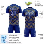 Benutzerdefiniertes Fußballtrikot mit Sublimationsdruck in Royal Gold und Weiß Benutzerdefiniertes Fußballtrikot mit Sublimationsdruck in Royal Gold und Weiß